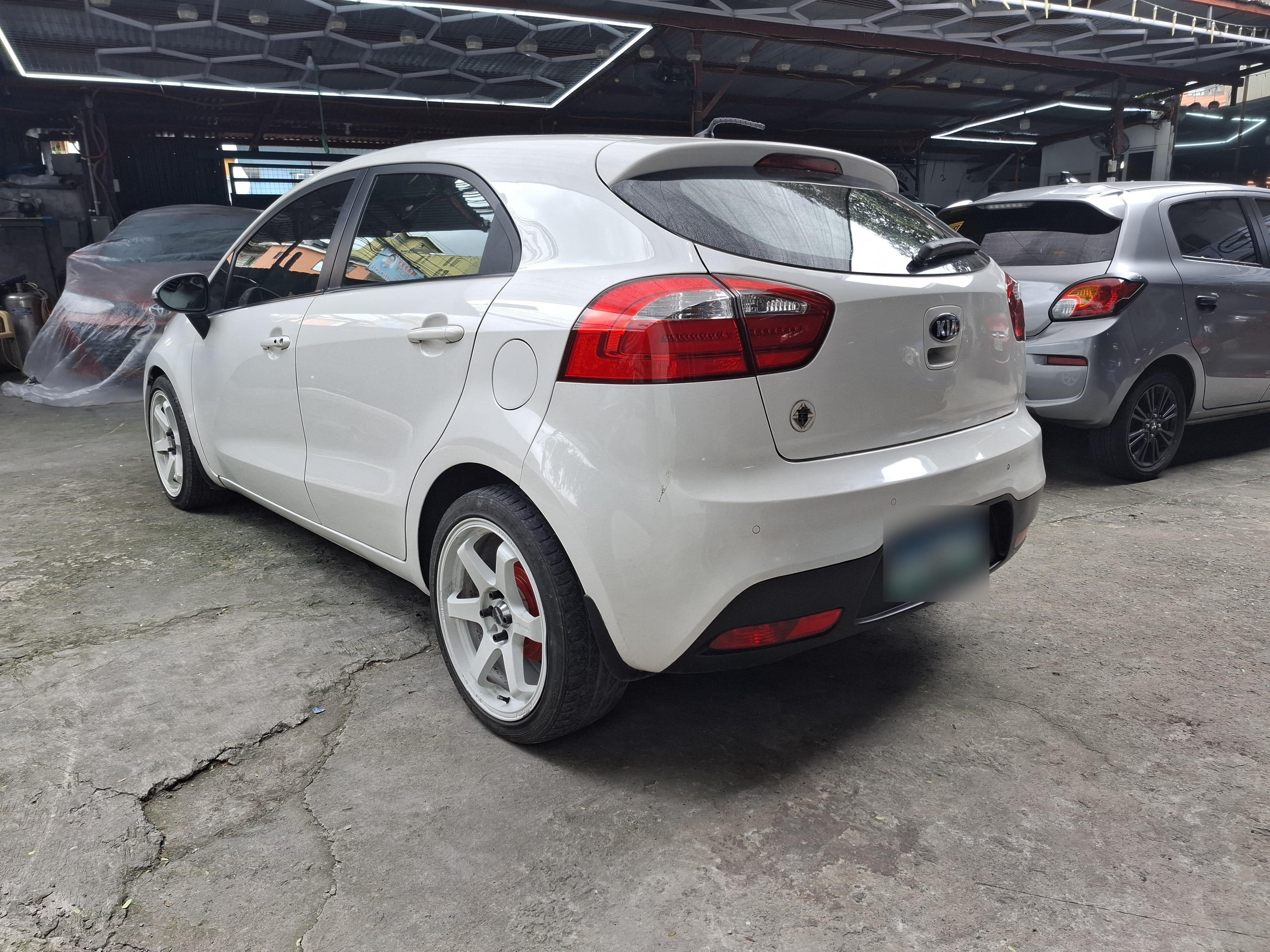 2013 Kia Rio EX 1.6 HB | Start N' Go