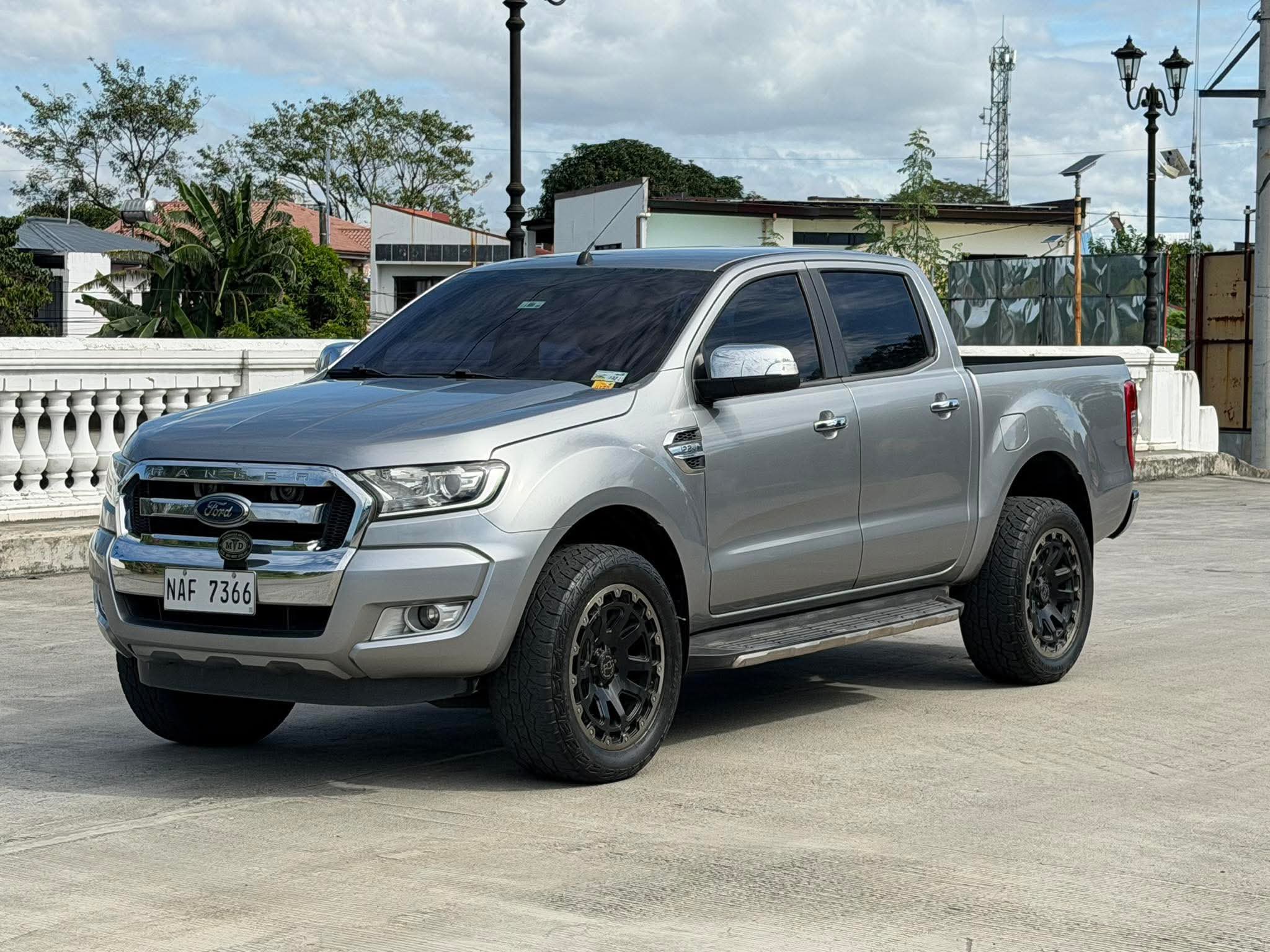 Ford Ranger 2017 Spring Party 2017 Ford Ranger XLT 4x2 | Start N' Go